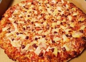 Pizza Den - Oakville - Hawaiian Pizza